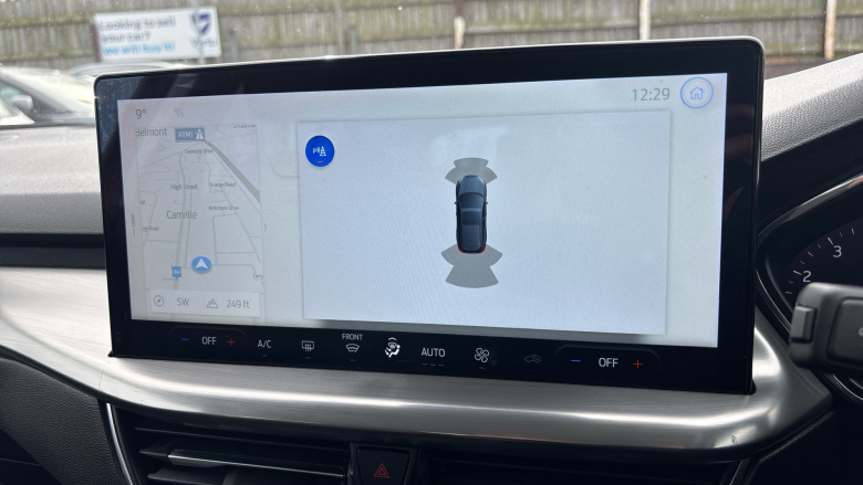 Ford Focus 1.0 EcoBoost Titanium 5dr Petrol Hatchback